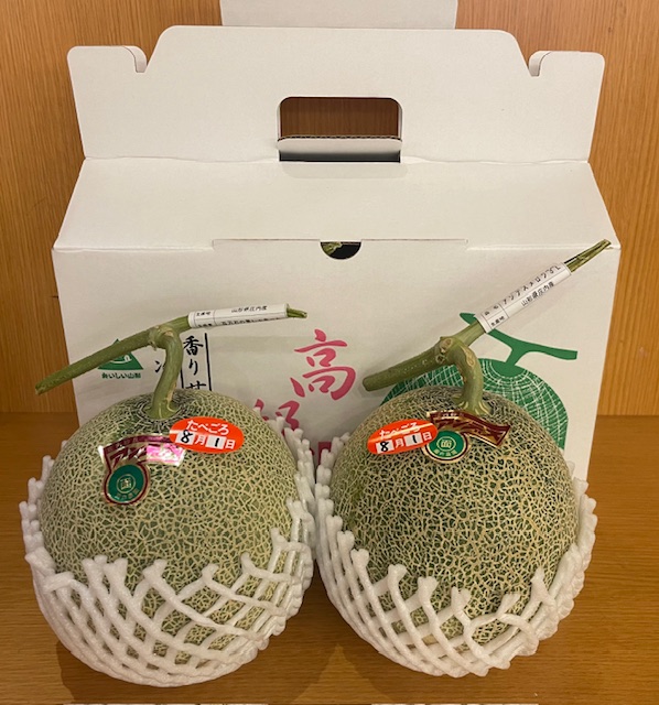 アンデスメロン３L 2玉　箱入れ